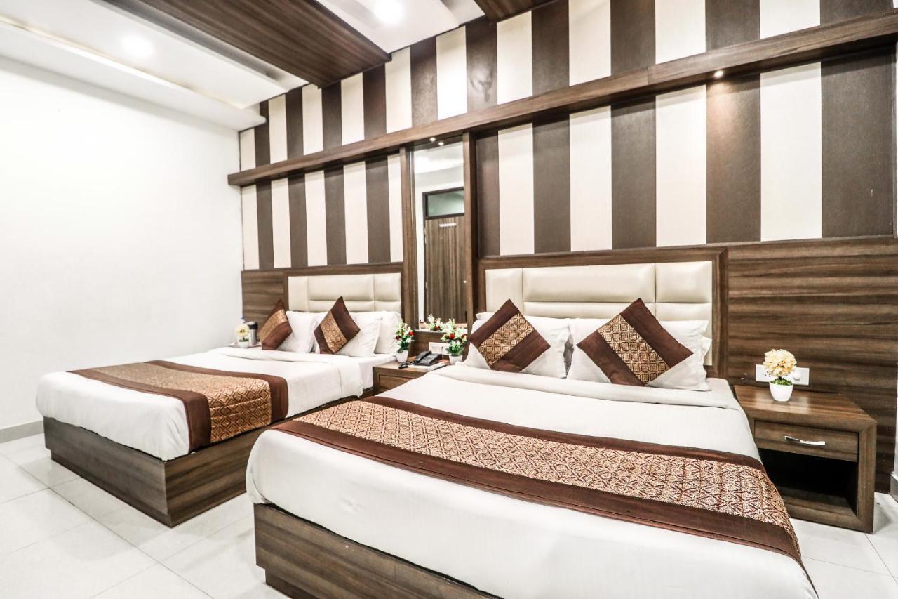 Hotel Kings Amritsar Esterno foto